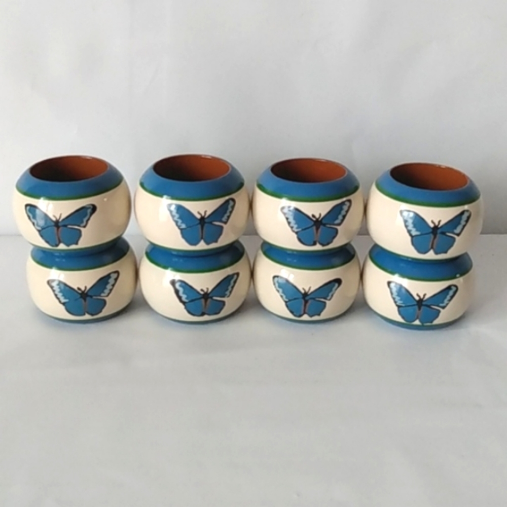 Pimpernel hand-painted Poplar wood butterfly napkin rings - Picture 3 of 7